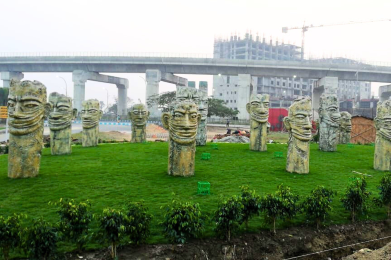 21 Pillars, Newtown, Akankha,