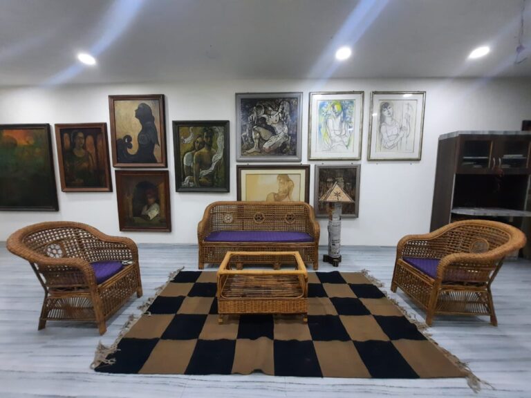 roopkatha office